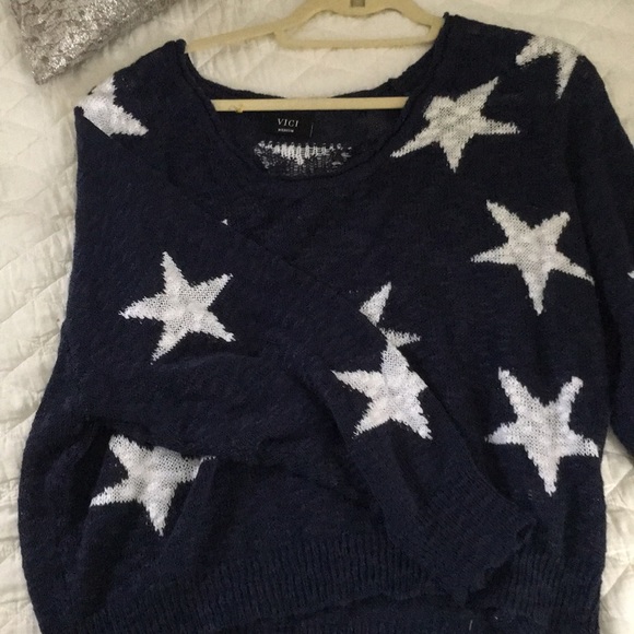 vici Star sweater - Picture 3 of 3